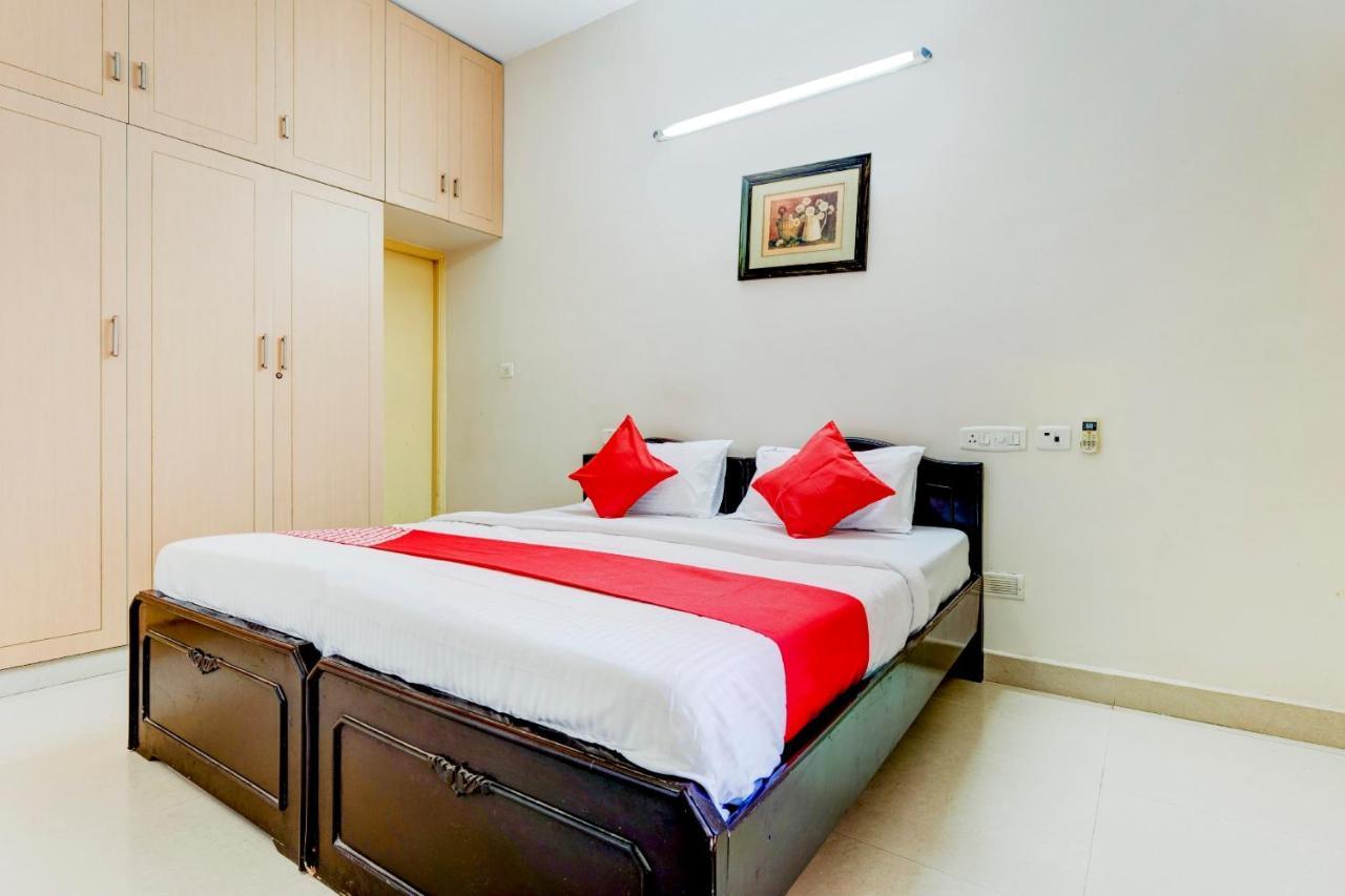Hotel O J2 Service Apartment Madras Buitenkant foto