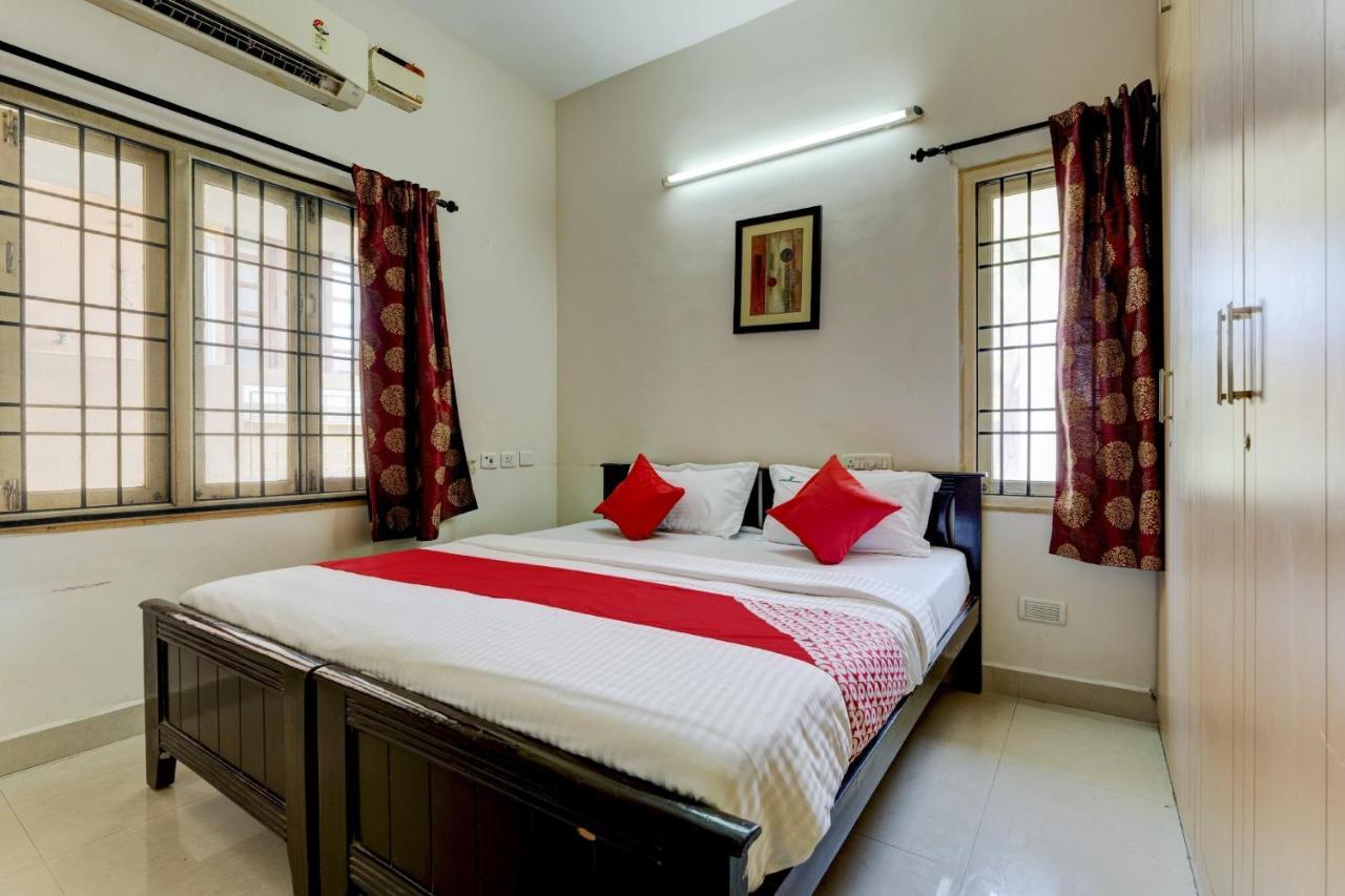 Hotel O J2 Service Apartment Madras Buitenkant foto