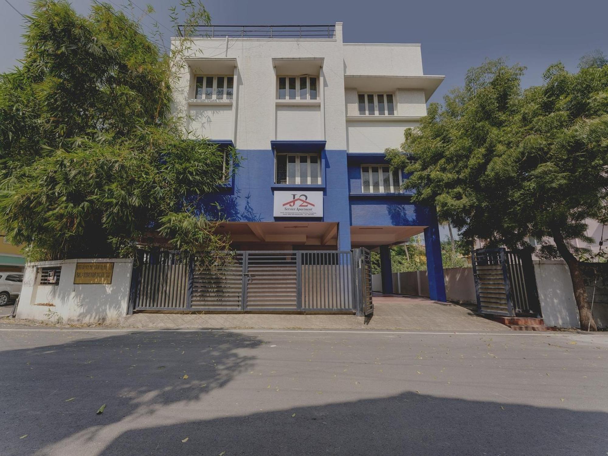 Hotel O J2 Service Apartment Madras Buitenkant foto