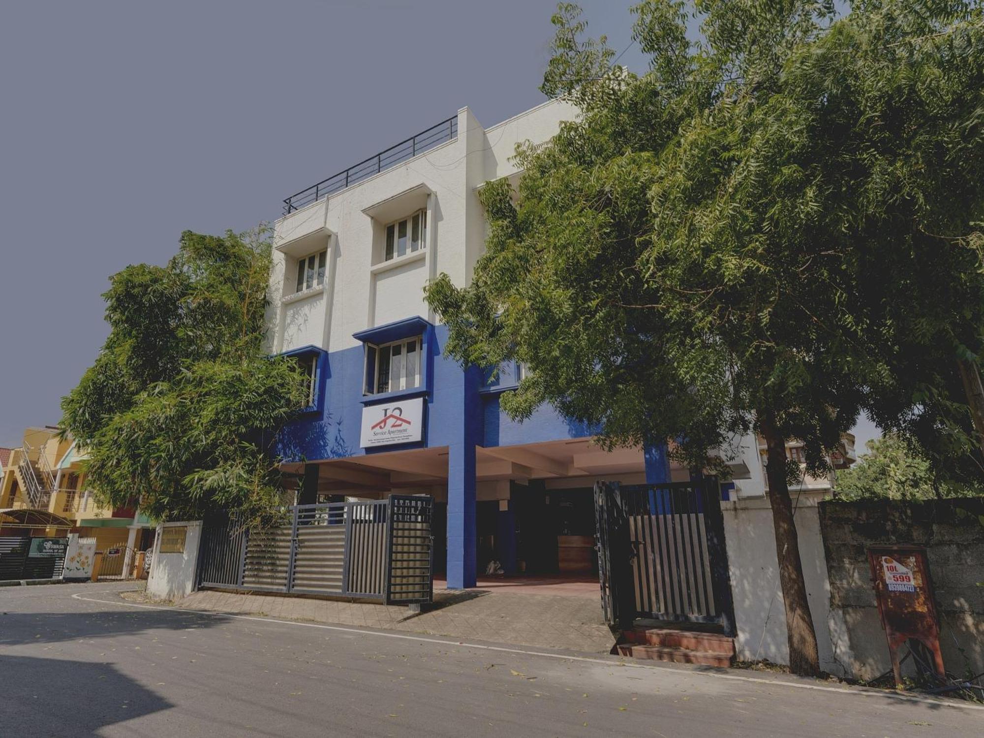 Hotel O J2 Service Apartment Madras Buitenkant foto