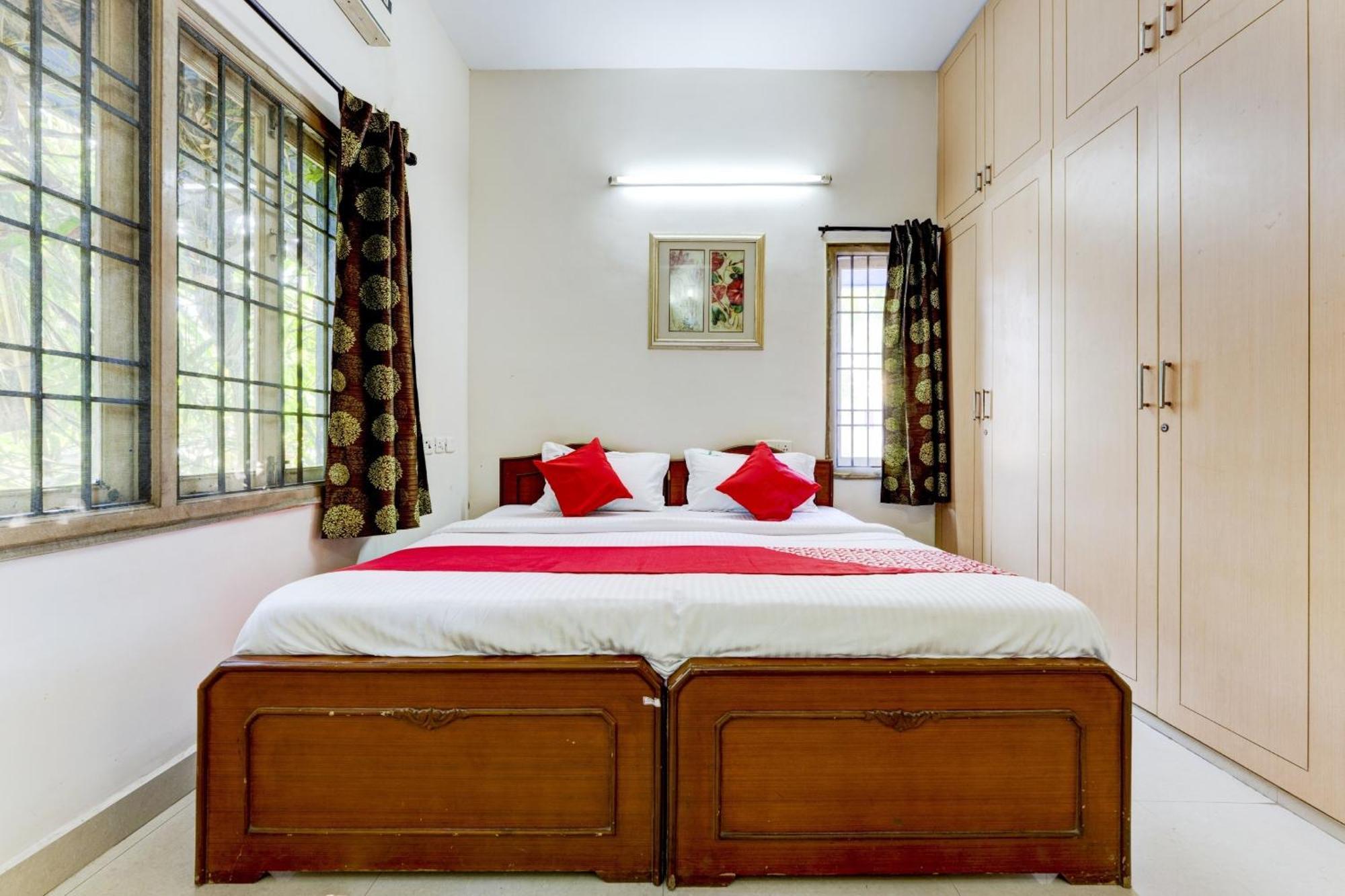 Hotel O J2 Service Apartment Madras Buitenkant foto